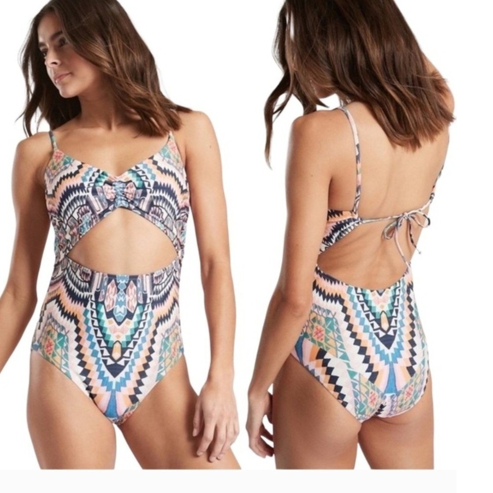Athleta‎ Cutout One Piece Swimsuit XS Geometric Tribal Print Strappy Boho Swim